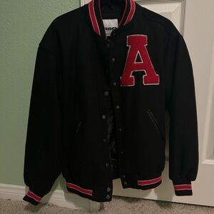 Tilly’s Jacket, size small, black and red